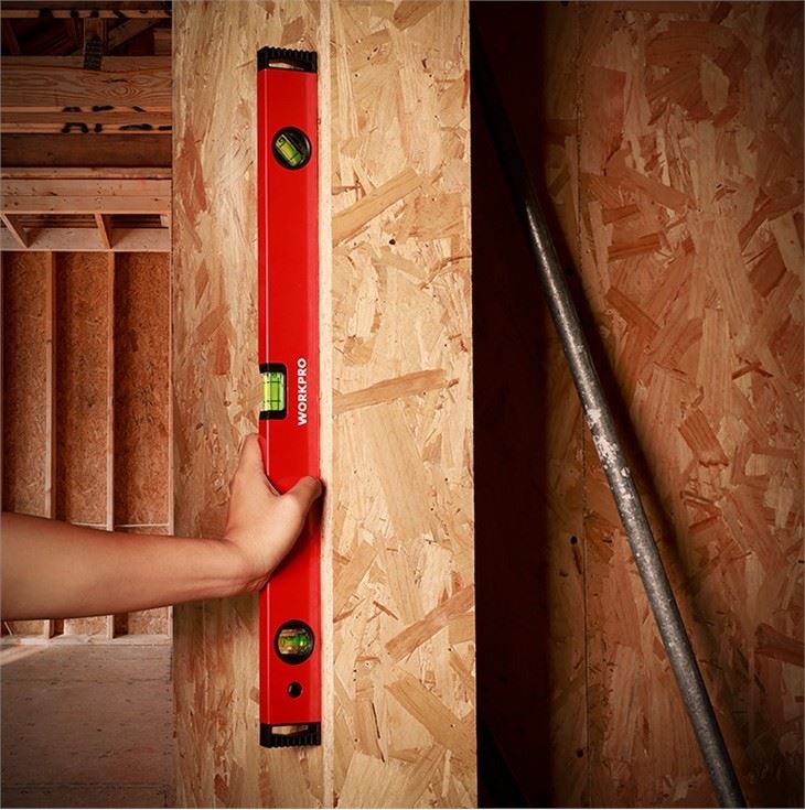 BOX LEVEL distributor