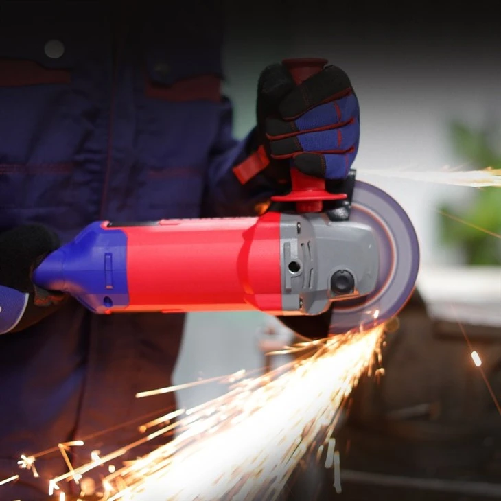 150mm PROFESSIONAL ANGLE GRINDER